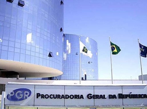 PGR defende impossibilidade de terceiro mandato familiar.